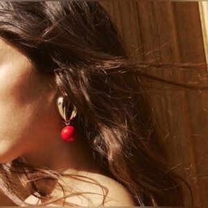 NWT‼️ ZARA GOLDEN/ RED DOUBLE HOOP BALL ERRINGS